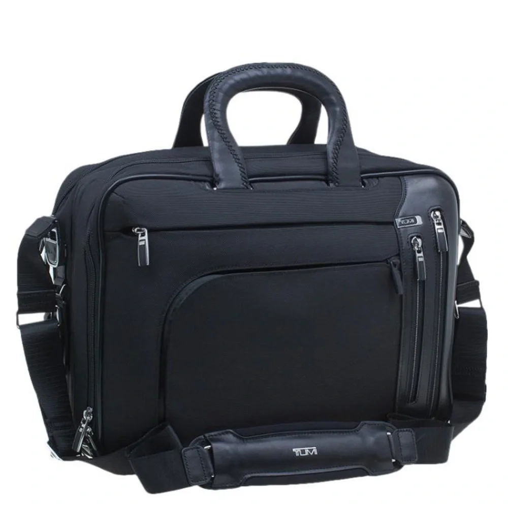 Tumi nwot black